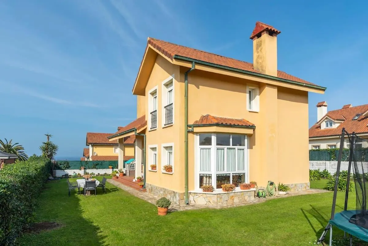 Casa En Liencres contacts